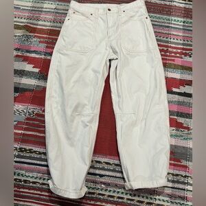 GAP White High Rise Barrel Carpenter Pants Jeans with Gold Stitching 12 R 31